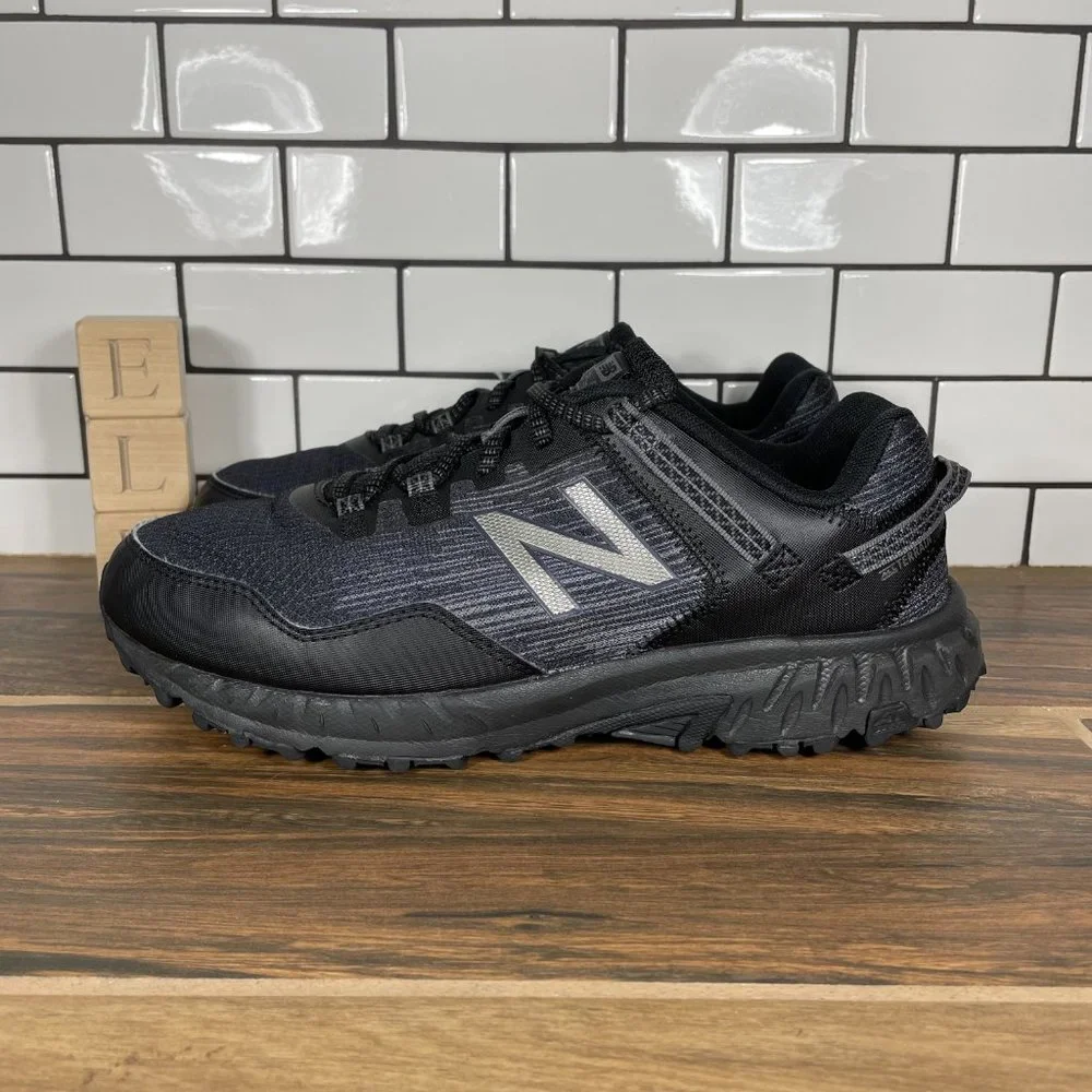 New Balance Mens 410 All Terrain Trail MT410LA6 X-Wide Running Shoe Size 8.5(4E)